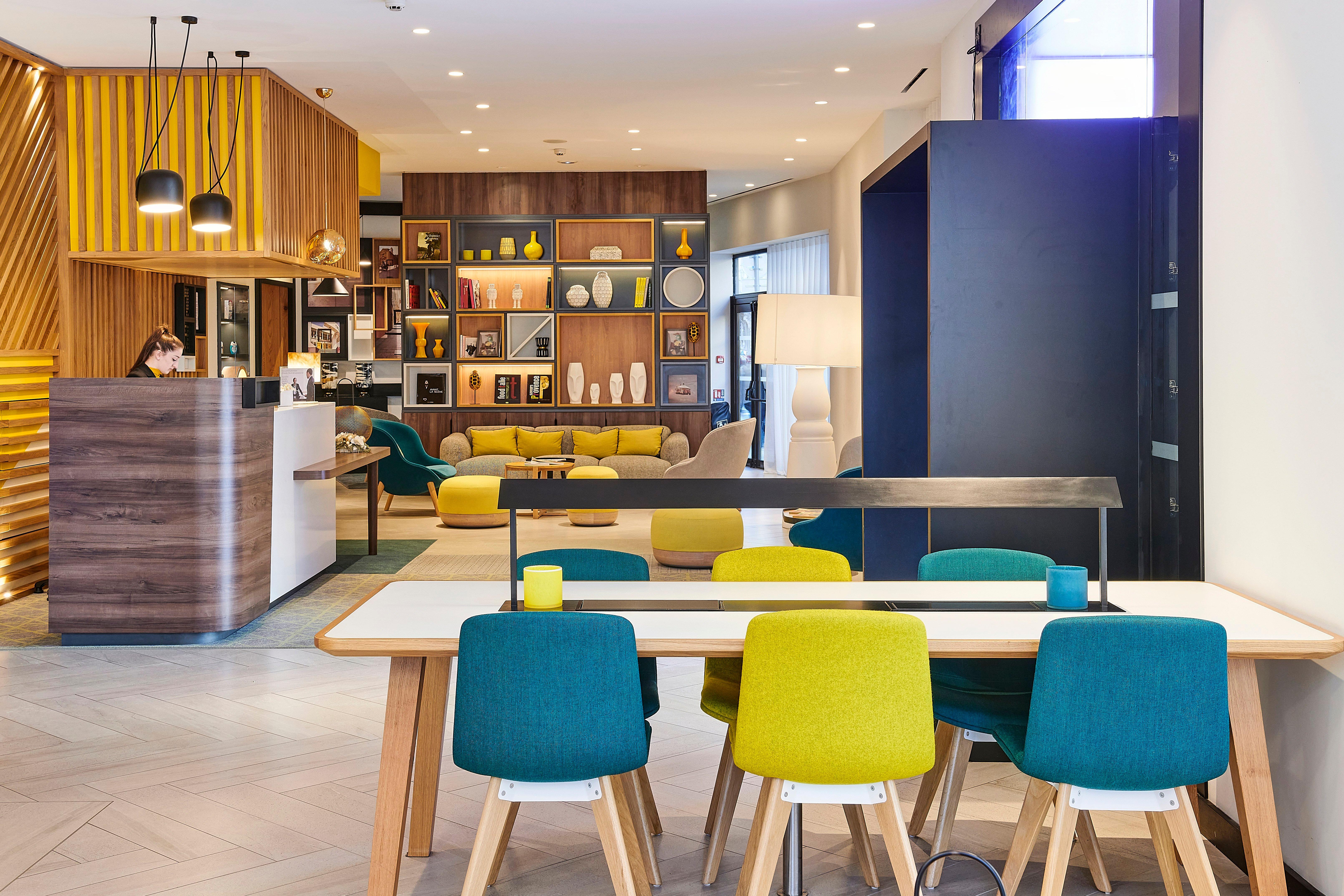 Holiday Inn Nice By Ihg Esterno foto