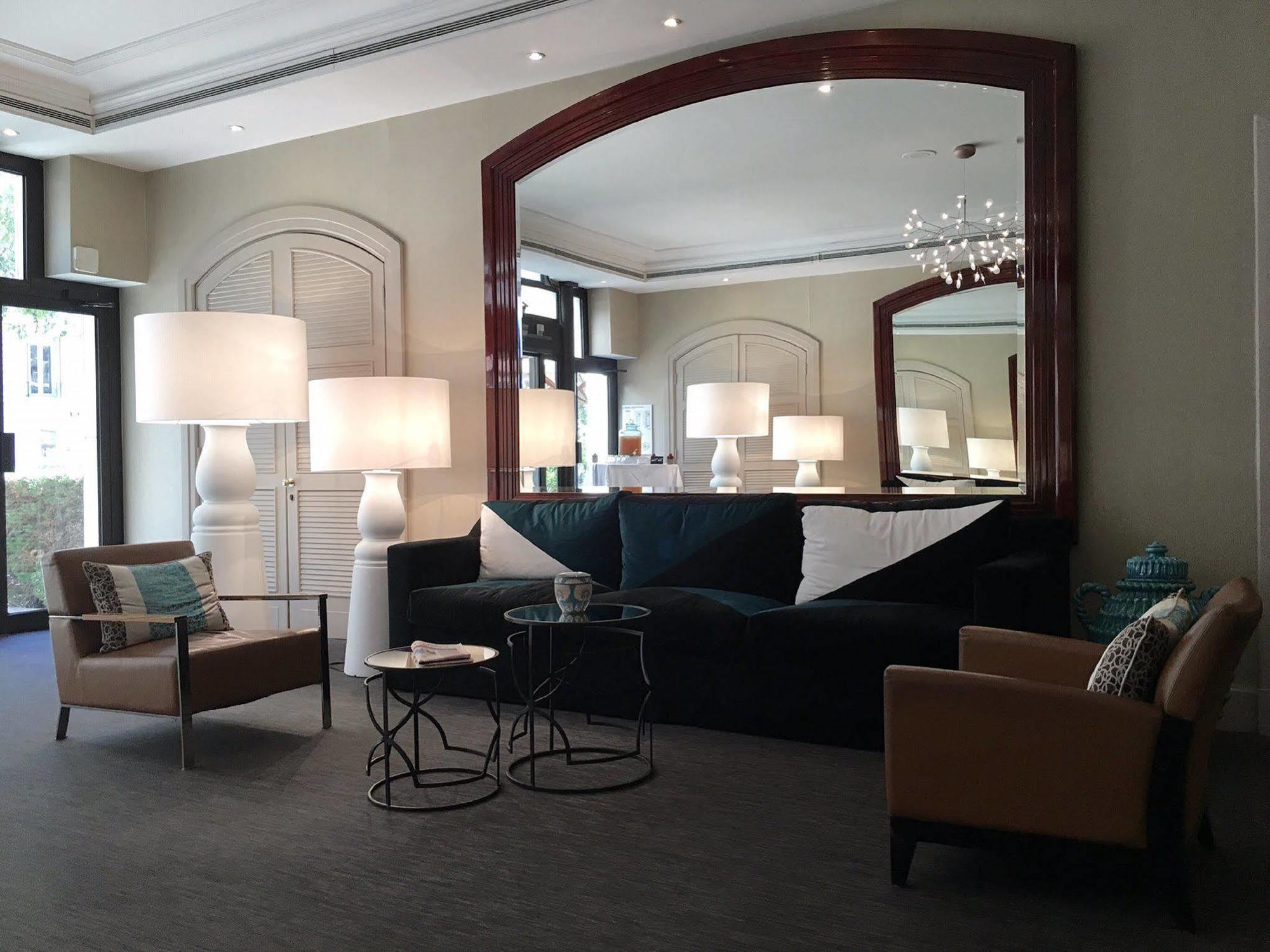 Holiday Inn Nice By Ihg Esterno foto